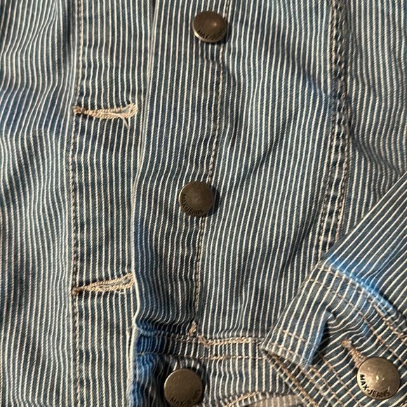 Jacket - Picture 4 of 4